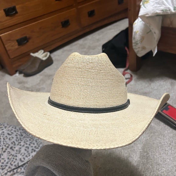 Cowboy hat - Picture 2 of 6